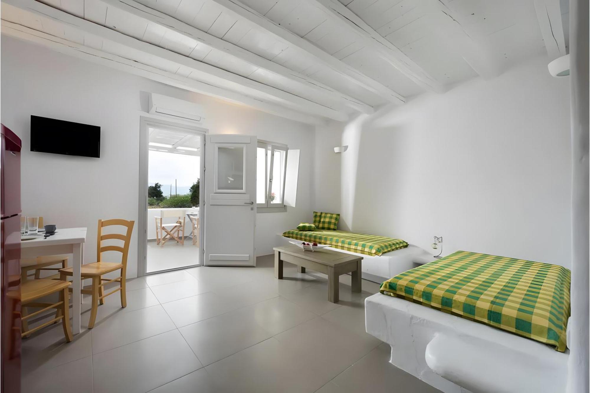 Maisonette No 3 90 Squares Meters Kímolos Exteriér fotografie